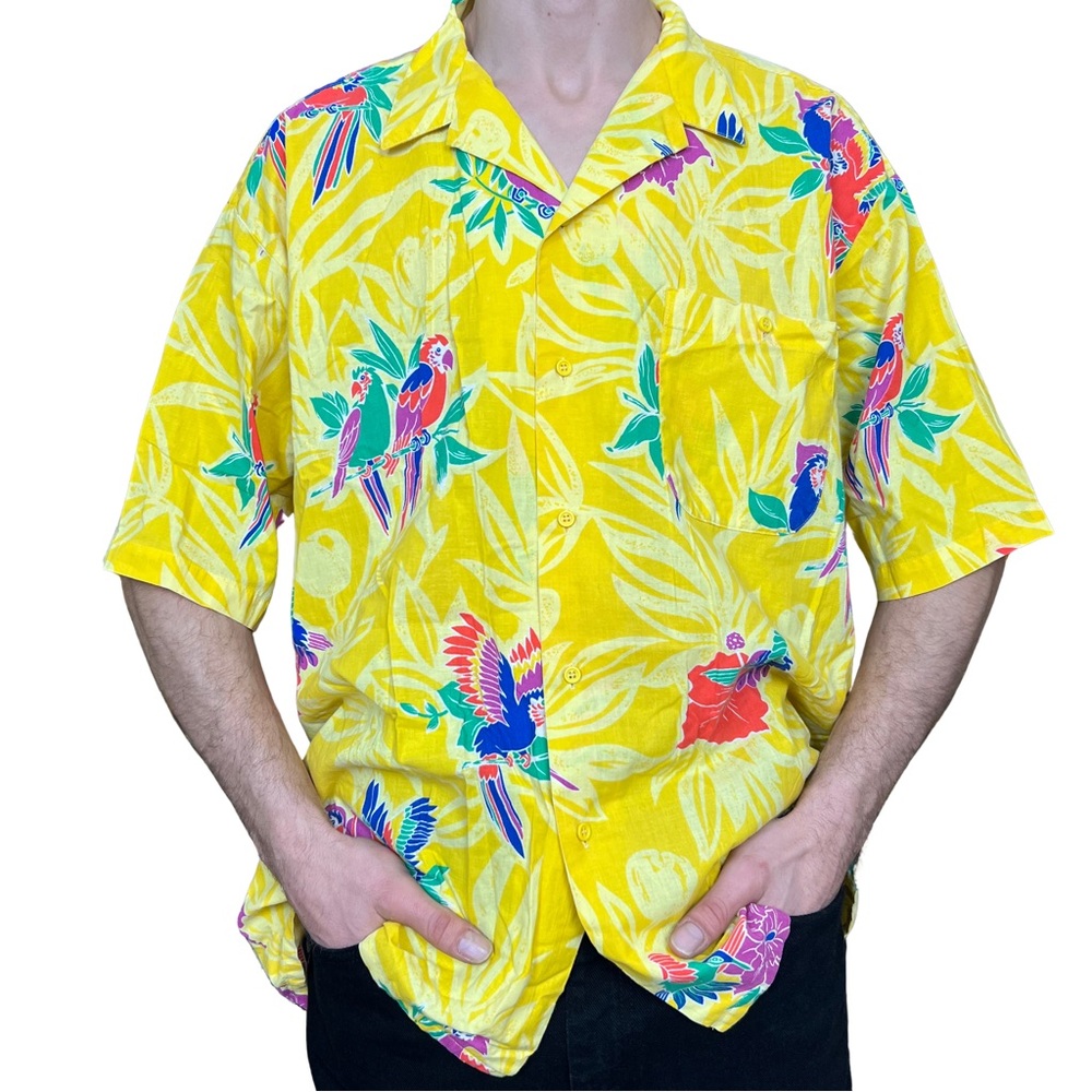 Vintage Men’s Yellow CC Sport Hawaiian Shirt with Birds Union Made USA Size XL